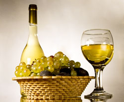 Wine-with-grape