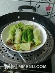 Приготовление блюда по рецепту - капустный свёрток с мясом. Шаг 7
