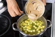 Приготовление блюда по рецепту - Суп с семгой. Шаг 15