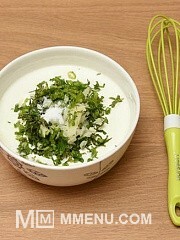 Приготовление блюда по рецепту - Треска в йогуртовом соусе. Шаг 4