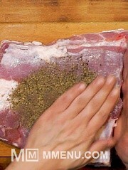 Приготовление блюда по рецепту - свинина с хрустящей корочкой в духовке . Шаг 3