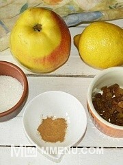 Приготовление блюда по рецепту - Вертута с яблоками и изюмом. Шаг 3